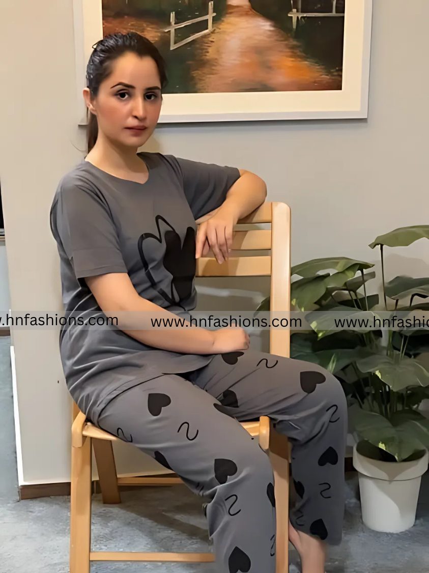 Double Heart printed Night Suit