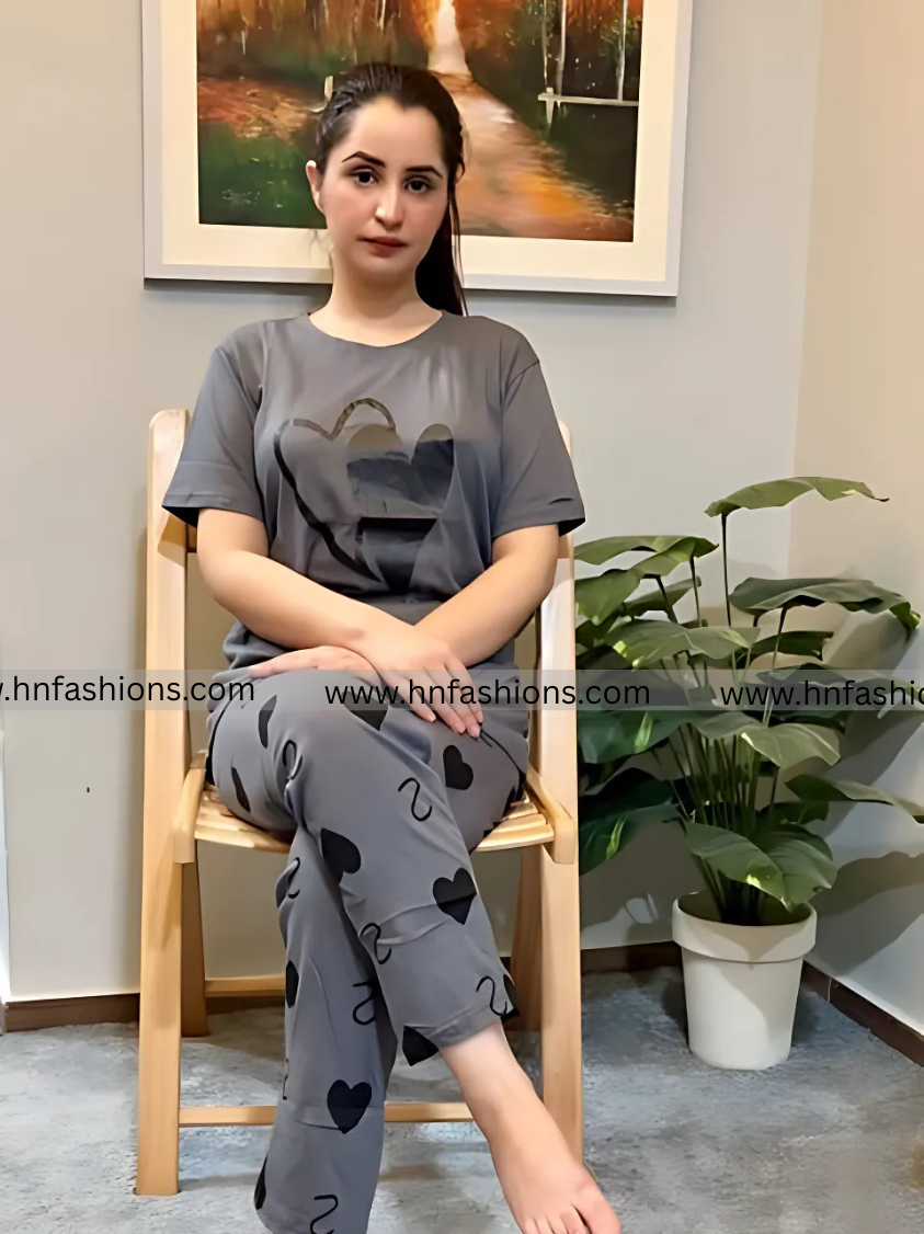 Double Heart printed Night Suit
