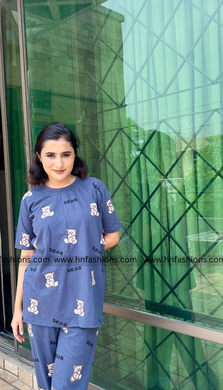 "Cozy Bear Printed Night Suit"