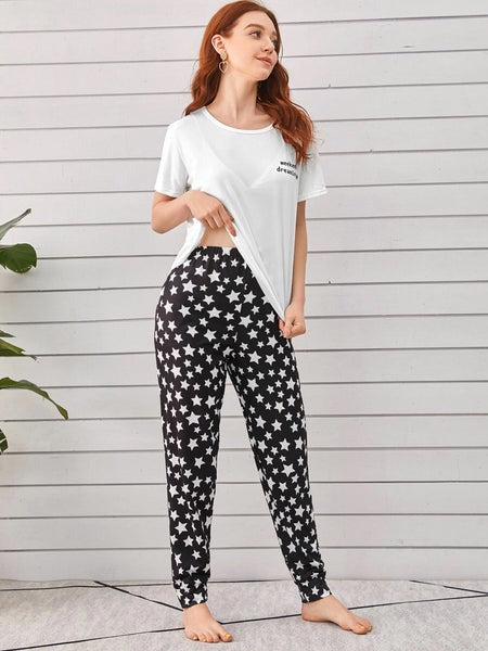 Weekend Dreaming Printed Night Suit