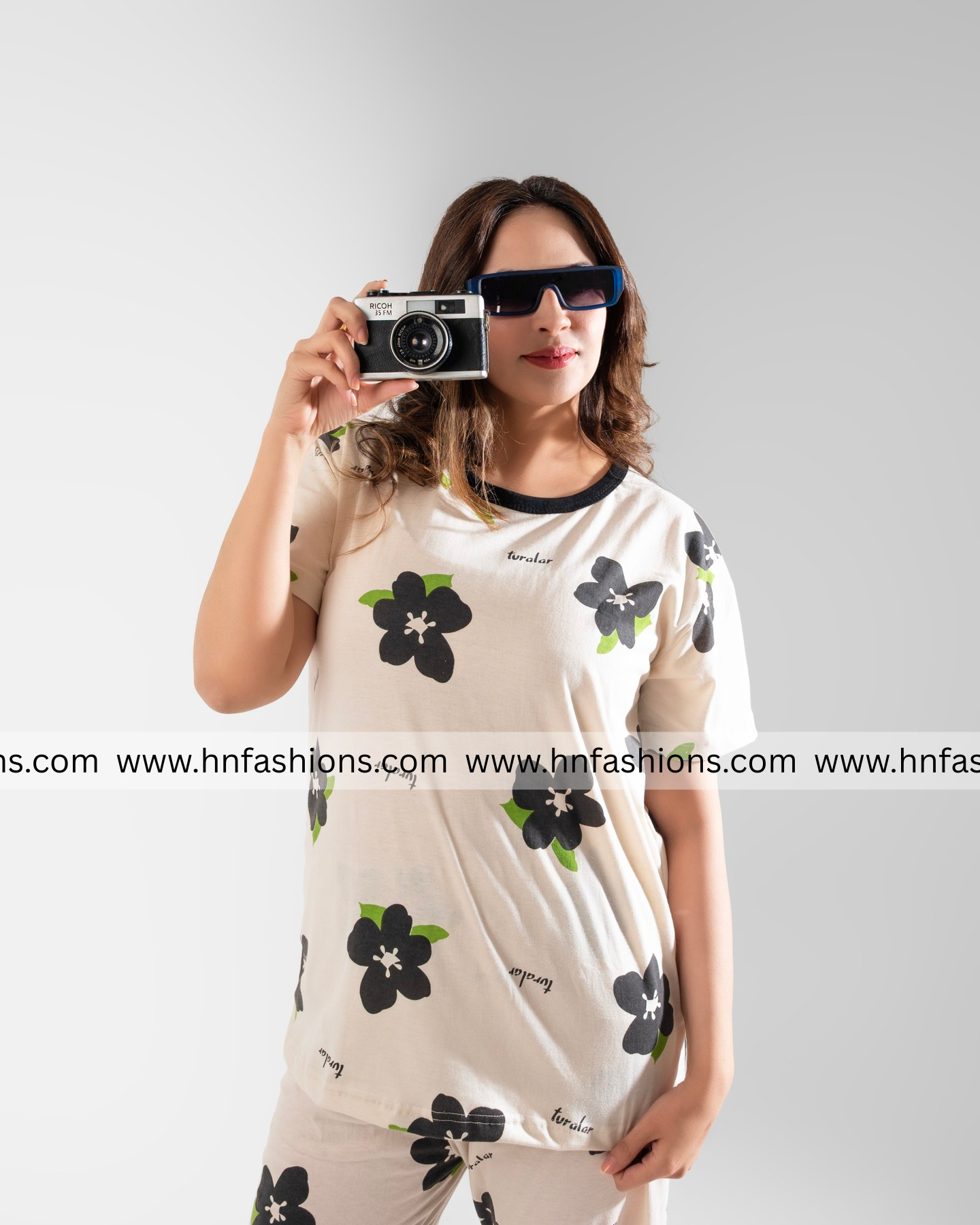 Big flowers Printed Night Suit
