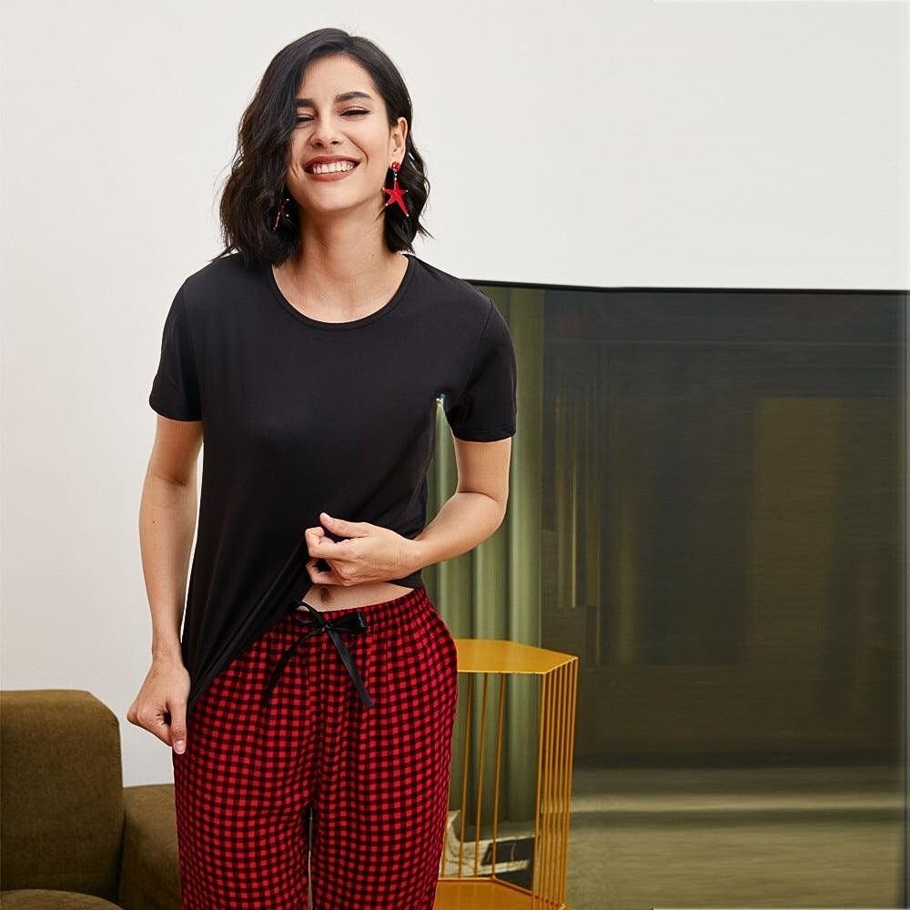 Black And Red Checkered Round Neck Pajama Night Suit