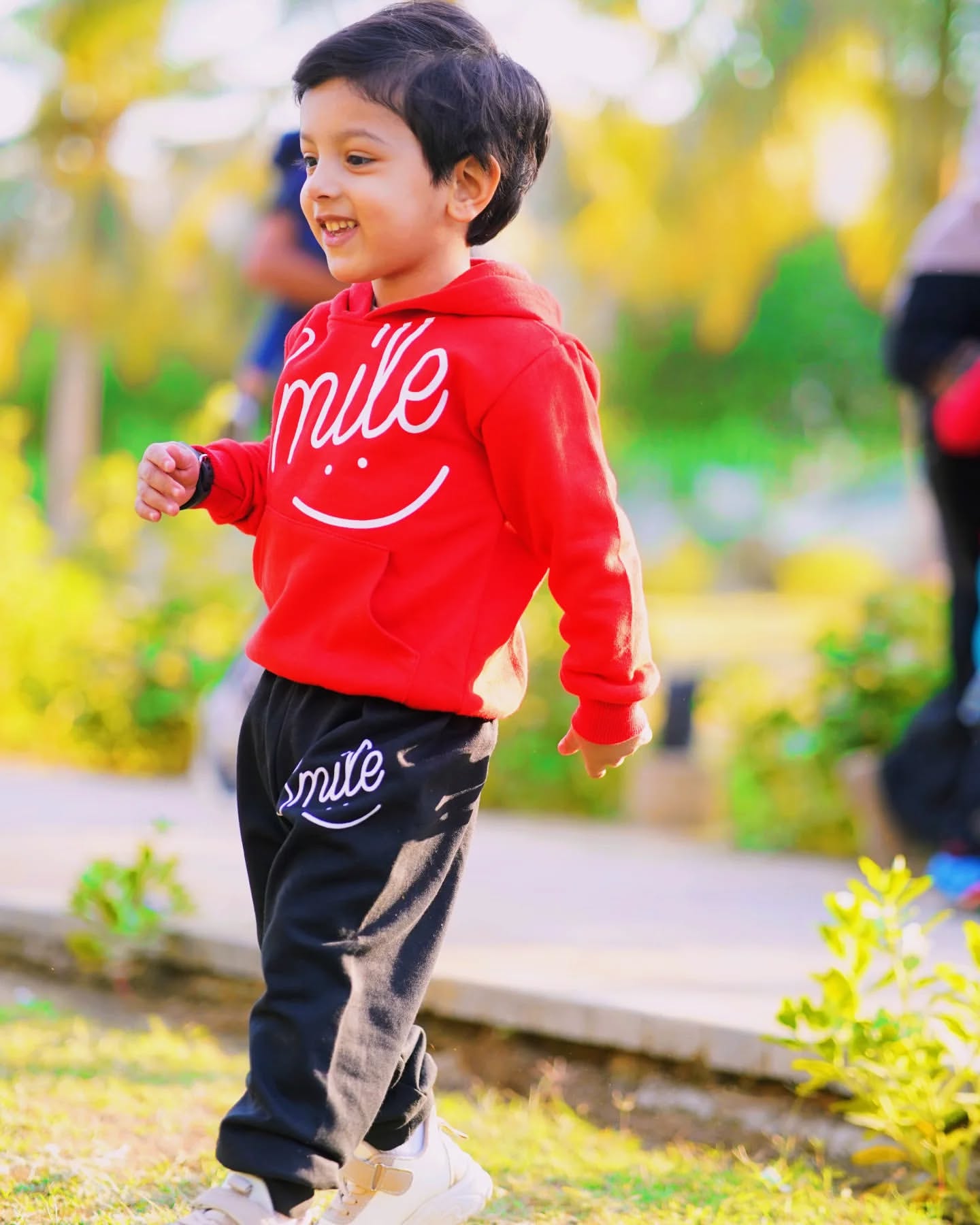 Red Smiley Printed Hoodie With Trouser For Kids