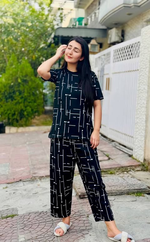 Black Printed Capri Night Suit