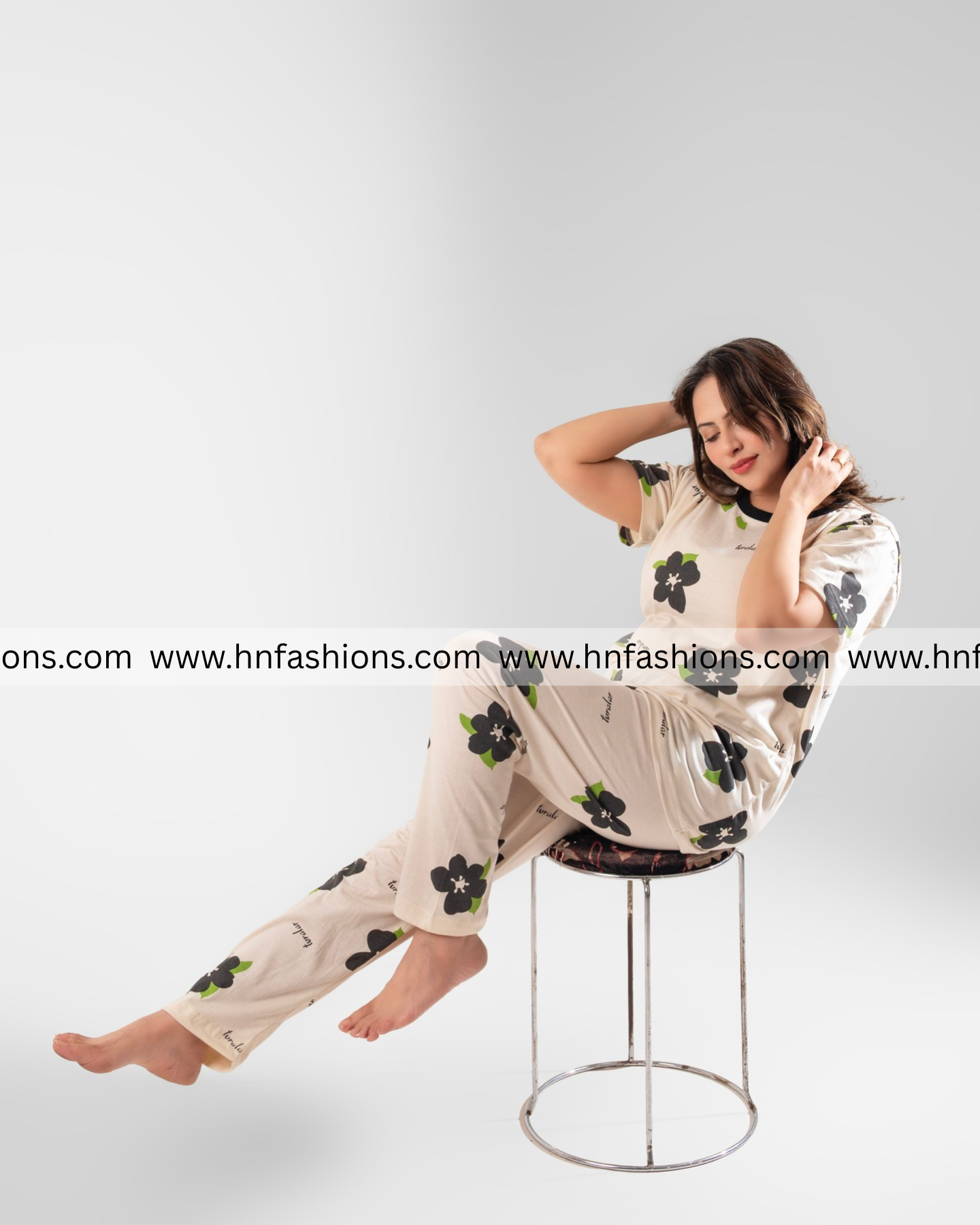 Big flowers Printed Night Suit