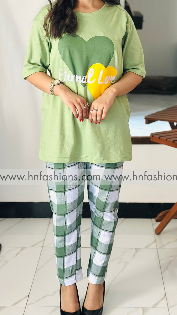 Eternal Love Half-Sleeves Printed Night Suit