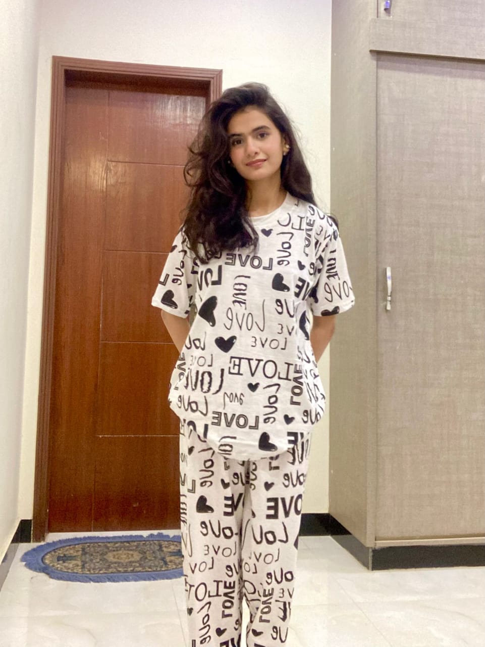 Drop Shoulder Love Printed  Night Suit