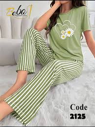 Green Sunflower Printed Night Suit