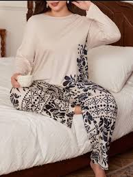 Cream With Black Leaves Printed Night Suit Full Sleeves